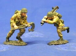 Britains British Paratroopers Heavy Weapons