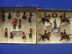 Britains 13th Hussars & Royal Fusiliers (Dennis Britain )