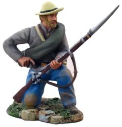 Britains Confederate Infantry Kneeling Loading