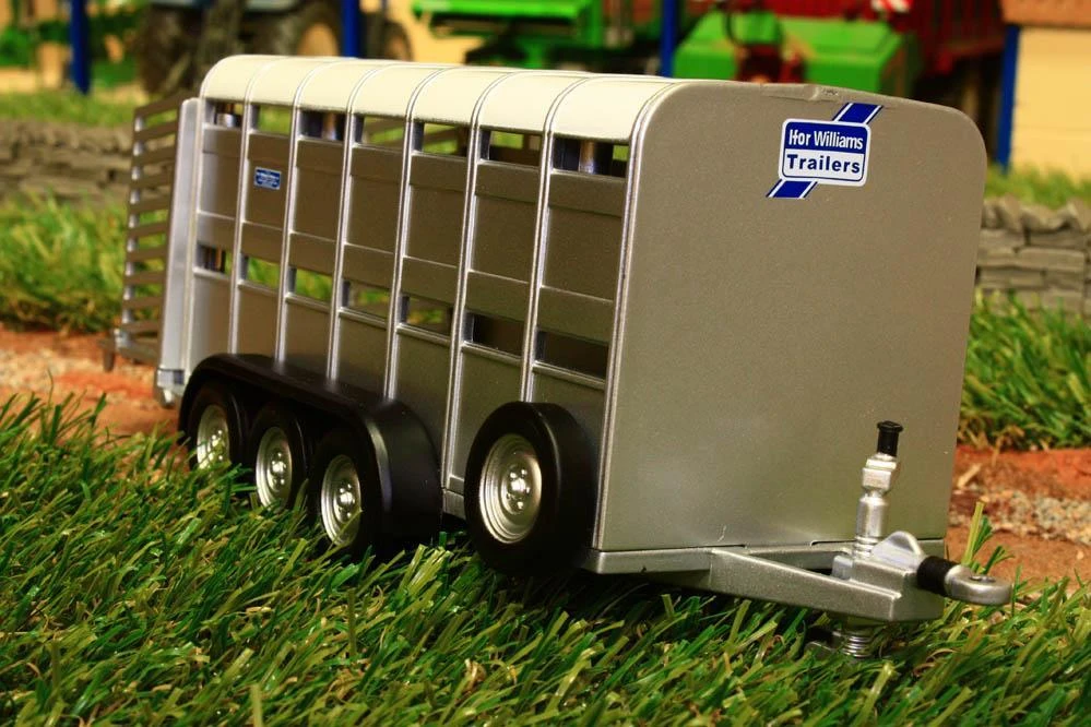 40710A1 BRITAINS IFOR WILLIAMS LIVESTOCK TRAILER - Image 2