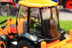 42702A1 BRITAINS JCB 3CX BACKHOE LOADER -Britains 42702BRITAINSJCB3CXBACKHOELOADERPIC11