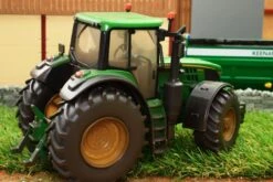 43150A1(w) WEATHERED BRITAINS JOHN DEERE 6195M TRACTOR -Britains 43150A1 WEATHERED BRITAINS JOHN DEERE 6195M TRACTOR PIC 2 682