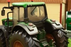 43150A1(w) WEATHERED BRITAINS JOHN DEERE 6195M TRACTOR -Britains 43150A1 WEATHERED BRITAINS JOHN DEERE 6195M TRACTOR PIC 3 830