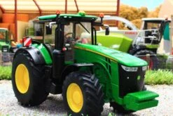 43174 BRITAINS JOHN DEERE 8400R TRACTOR -Britains 43174BRITAINSJOHNDEERE8400RTRACTORPIC6 978