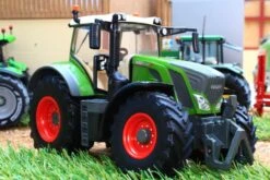 43177 Britains Fendt 828 Vario Tractor
