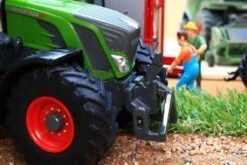 43177 Britains Fendt 828 Vario Tractor -Britains 43177 Britains Fendt 828 Vario Tractor Pic 7 662