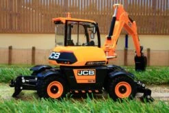 43178 Britains JCB Hydradig C110M -Britains 43178 Britains JCB Hydradig Pic 7 925