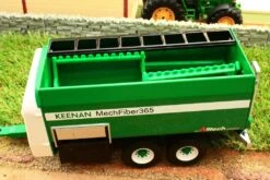 43197 BRITAINS KEENAN MECH FIBRE 365 DIET FEEDER WAGON 10% Off - Creased Box -Britains 43197 BRITAINS KEENAN MECH FIBRE 365 DIET FEEDER WAGON PIC 7
