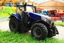 43216(w) WEATHERED BRITAINS NEW HOLLAND T8.435 TRACTOR -Britains 43216 w WEATHEREDBRITAINSNEWHOLLANDT8.435TRACTORIMAGE9