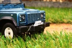MS-43217 BRITAINS LANDROVER DEFENDER 90 WITH ROOF RACK AND WINCH -Britains 43217 BRITAINS LANDROVER DEFENDER 90 WITH ROOF RACK AND WINCH PIC 4 06a0ae88 0d7a 4bad 929b 472957455f16