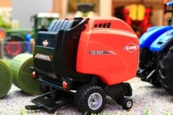 43233 Britains Kuhn VB 3160 Round Baler With 2 Round Bales