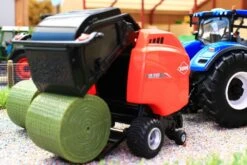 43233 Britains Kuhn VB 3160 Round Baler With 2 Round Bales -Britains 43233BRITAINSKUHNVB3160ROUNDBALERWITH2ROUNDBALESPIC6 595