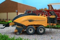 43266 Weathered Britains New Holland Big Square Baler 1290 Dusty Effect NEW! -Britains 43266WeatheredBritainsNewHollandBigSquareBaler1290DustyEffectPic7