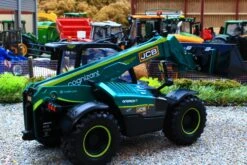 Britains -Britains 43271BritainsJCBAstonMartinAgriProF1LoadallRevpic2