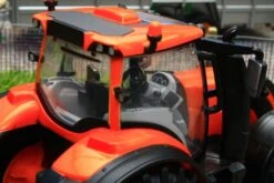 43273 Britains Valtra T254 Tractor In Metallic Orange -Britains 43273BRITAINSVALTRATZ54TRACTORINMETALLICORANGEPIC13