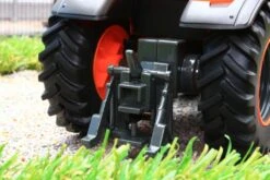 43273 Britains Valtra T254 Tractor In Metallic Orange -Britains 43273BRITAINSVALTRATZ54TRACTORINMETALLICORANGEPIC8