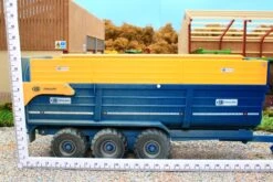 43284(W) Weathered Britains Kane Half-Pipe Triple Axle Silage Trailer - Dusty Effect! NEW! -Britains 43284 W WeatheredBritainsKaneHalf PipeTripleAxleSilageTrailerDustyEffectPic10