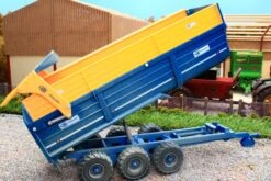 43284(W) Weathered Britains Kane Half-Pipe Triple Axle Silage Trailer - Dusty Effect! NEW! -Britains 43284 W WeatheredBritainsKaneHalf PipeTripleAxleSilageTrailerDustyEffectPic9