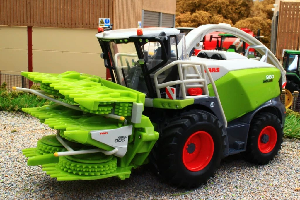 43285 Britains Claas Jaguar 980 Forage Harvester With Orbis 900 Maize Header 4 43285 Britains Claas Jaguar 980 Forage Harvester With Orbis 900 Maize Header - Image 2