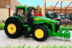 43288 Britains 'Prestige Collection' John Deere 8R 410 Tractor -Britains 43288Britains PrestigeCollection JohnDeere8R410TractorPIC14