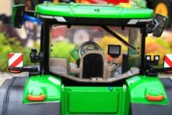 43288 Britains 'Prestige Collection' John Deere 8R 410 Tractor -Britains 43288Britains PrestigeCollection JohnDeere8R410TractorPIC16