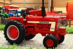 43294 Britains Case International Harvester Farmall 1066 Tractor ** 20% Off! ** -Britains 43294BritainsCaseInternationalHarvesterFarmall1066TractorIMAGE7