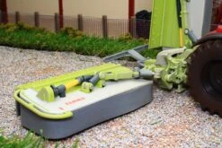 43303(W) Weathered Britains Claas Disco Rear Butterfly Mower Dusty Effect! NEW! -Britains 43303 W BritainsClaasDiscoRearButterflyMowerDustyEffectPic3