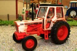 43307 Britains Rusty David Brown 1210 Tractor Heritage Collection -Britains 43307BritainsWeatheredDavidBrown12102WDTractorHeritageCollectionPic8