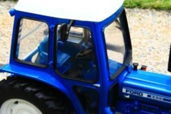 43308 Britains Ford 6600 2WD Tractor -Britains 43308BritainsFord66002WDTractorrevisedpic9