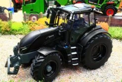 43309 Britains 132 Scale Valtra Q305 4WD Tractor In Black -Britains 43309Britains132ScaleValtraQ3054WDTractorinBlackPic12