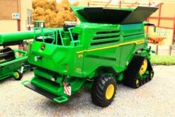 43310 Britains 'Prestige Collection' John Deere X9 1100 Combine Harvester -Britains 43310BritainsJohnDeereX91100CombineHarvesterPIC11