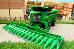 43310 Britains 'Prestige Collection' John Deere X9 1100 Combine Harvester -Britains 43310BritainsJohnDeereX91100CombineHarvesterPIC18