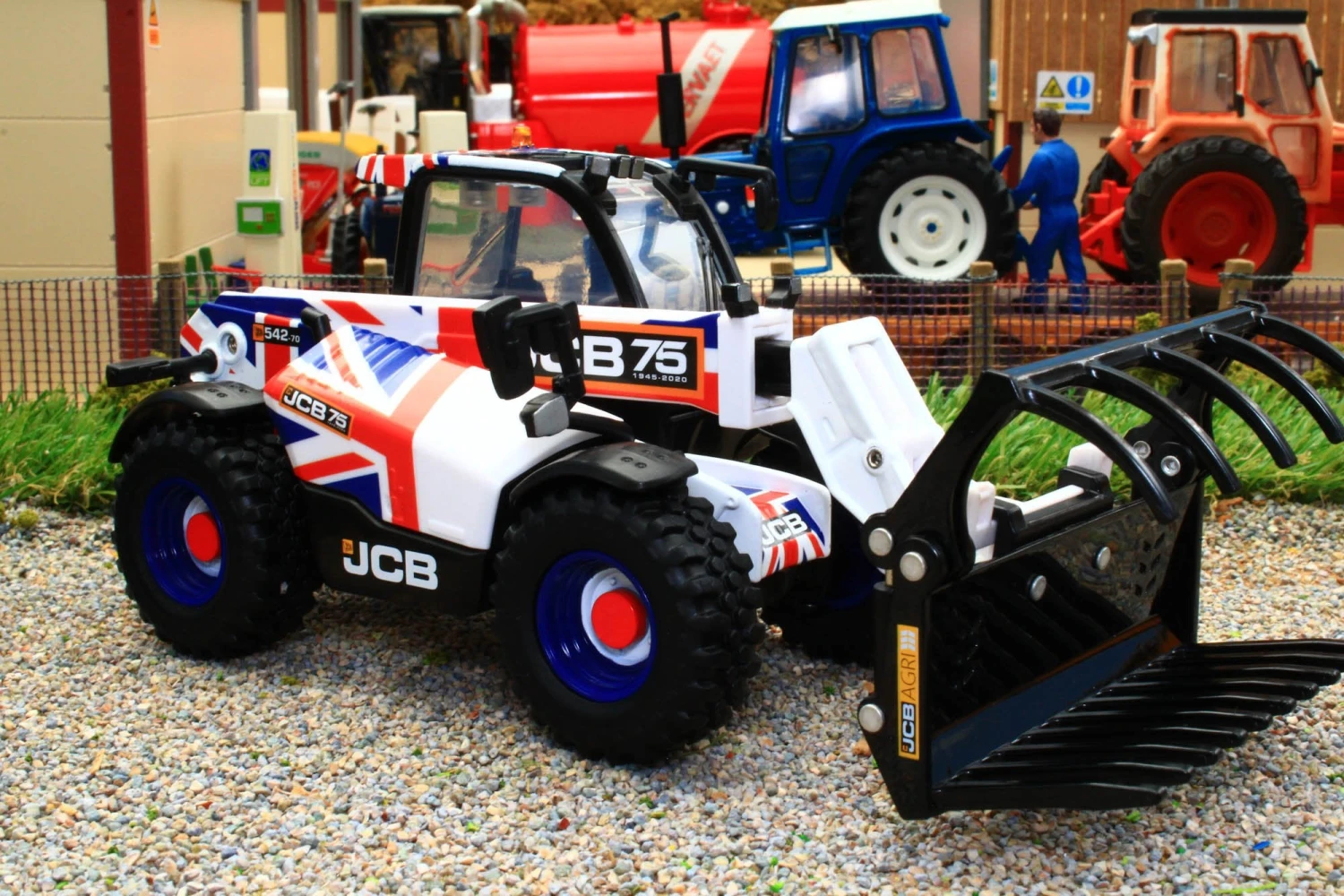 43317 Britains Limited Edition JCB Agri-Pro Loadall 75th Anniversary Union Jack Model ** 10% Off! ** 6 43317 Britains Limited Edition JCB Agri-Pro Loadall 75th Anniversary Union Jack Model ** 10% Off! ** - Image 4
