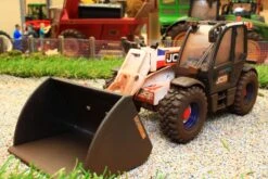 43317(W) Weathered Britains Limited Edition JCB Agri-Pro Loadall 75th Anniversary Union Jack Model NEW! 15 43317(W) Weathered Britains Limited Edition JCB Agri-Pro Loadall 75th Anniversary Union Jack Model NEW! -Britains 43317 W WeatheredBritainsLimitedEditionJCBAgri ProLoadall75thAnniversaryUnionJackModelPic3