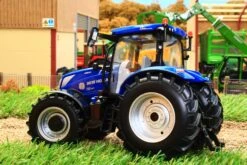 43319 Britains New Holland T6-180 Blue Power Tractor -Britains 43319BritainsNewHollandT6 180BluePowerTractorNEW RevPic3
