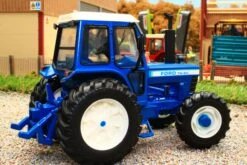 43322 Britains Ford TW20 4WD Tractor 26 43322 Britains Ford TW20 4WD Tractor -Britains 43322BritainsFordTW204WDTractorPic6