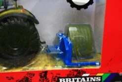 43323 Britains Olive Green Valtra Playset Inc. Bale Lifter And Cow Feeder -Britains 43323BritainsMetallicGreenValtraTractorPlaysetwithroundbalelifter bales cowsandroundfeederRevisedPic3