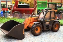 43325(W) Britains Weathered JCB 542-70 Agri Extra Loadall NEW! 13 43325(W) Britains Weathered JCB 542-70 Agri Extra Loadall NEW! -Britains 43325Britains W WeatheredJCB542 70AgriExtraLoadallPic2