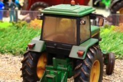 43326(W) Weathered Britains Limited Edition John Deere 3350 2WD Tractor NEW! 27 43326(W) Weathered Britains Limited Edition John Deere 3350 2WD Tractor NEW! -Britains 43326 W WeatheredBritainsLimitedEditionJohnDeere33502WDTractorPic11