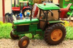 43326(W) Weathered Britains Limited Edition John Deere 3350 2WD Tractor NEW! 19 43326(W) Weathered Britains Limited Edition John Deere 3350 2WD Tractor NEW! -Britains 43326 W WeatheredBritainsLimitedEditionJohnDeere33502WDTractorPic3