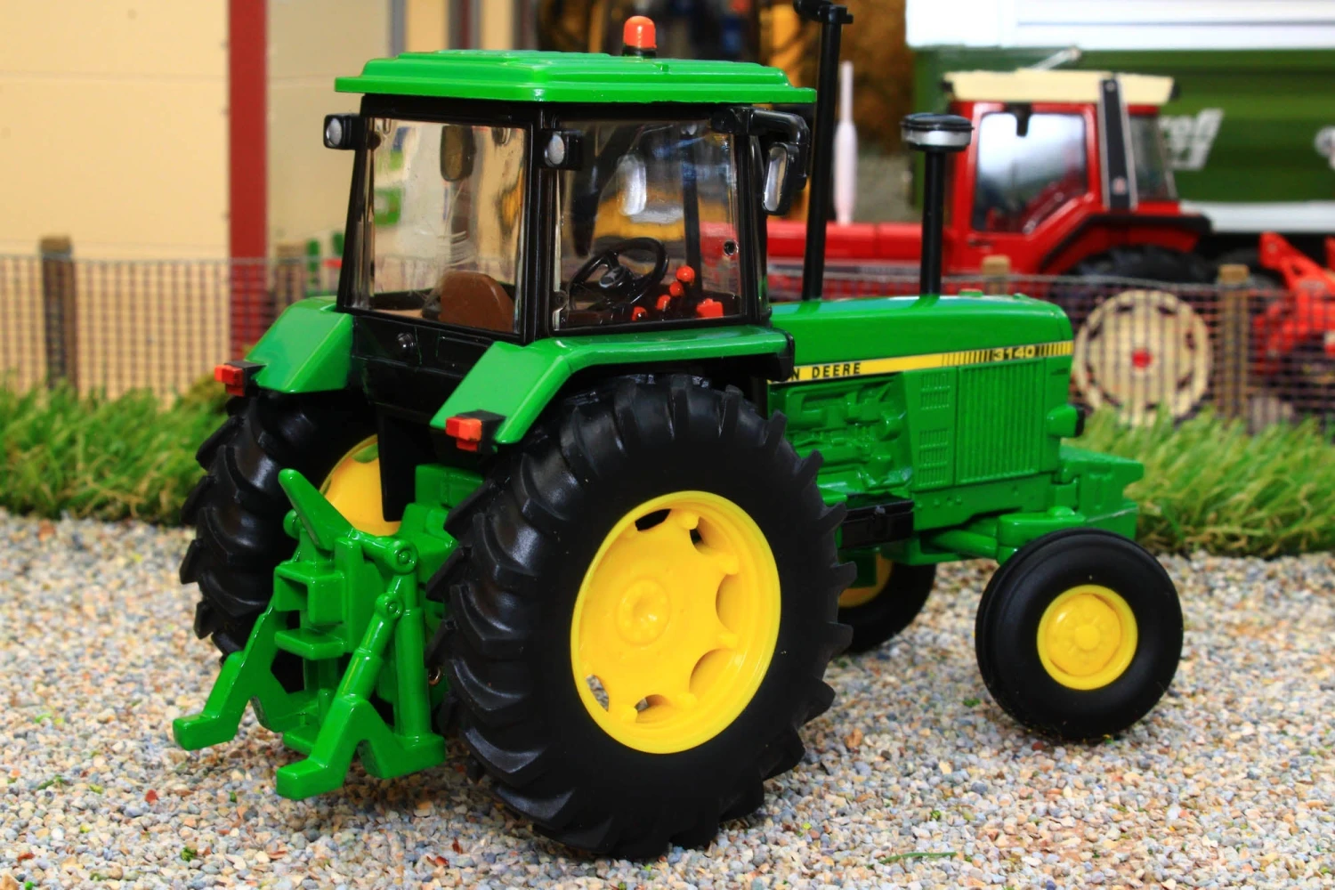 43327 Britains Limited Edition John Deere 3140 2WD Tractor ** 15% Off ** 15 43327 Britains Limited Edition John Deere 3140 2WD Tractor ** 15% Off ** - Image 13