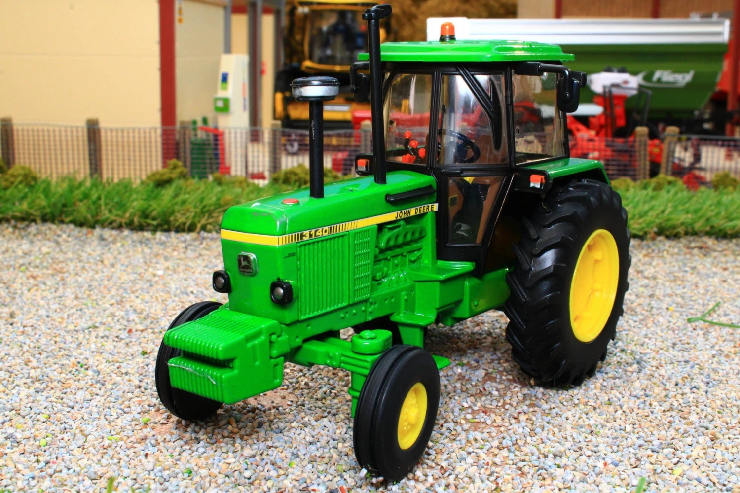 43327 Britains Limited Edition John Deere 3140 2WD Tractor ** 15% Off ** 7 43327 Britains Limited Edition John Deere 3140 2WD Tractor ** 15% Off ** - Image 5