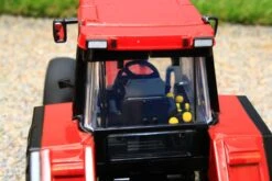 43328 Britains Limited Edition Case IH 956 XL 4WD -Britains 43328BritainsLimitedEditionCaseIH956XL4WDTractorPic11