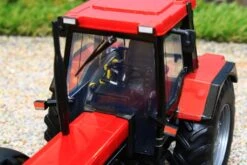 43328 Britains Limited Edition Case IH 956 XL 4WD -Britains 43328BritainsLimitedEditionCaseIH956XL4WDTractorPic13