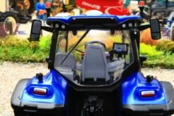 43341 Britains New Holland T7.300 Blue Power 4WD Tractor NEW! -Britains 43341BritainsNewHollandT7.300BluePower4WDTractorPic10