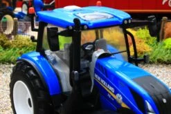 43356 Britains New Holland T6.175 4WD Tractor -Britains 43356BritainsNewHollandT6.1754WDTractorPic13