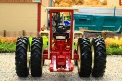 43363 Britains 1:32 Scale IH Farmall 1206 2WD Tractor With Duals Limited Edition Prestige Model -Britains 43363Britains132ScaleIHFarmhall12062WDTractorwithDualsLimitedEditionPrestigeModelPic4