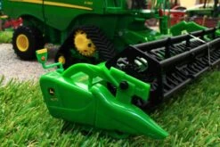 45674 Britains 'Prestige Collection' John Deere S780 Tracked Combine Harvester -Britains 45674BritainsJohnDeereS780TrackedCombineHarvesterIMAGE12