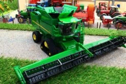 45674 Britains 'Prestige Collection' John Deere S780 Tracked Combine Harvester -Britains 45674BritainsJohnDeereS780TrackedCombineHarvesterIMAGE16