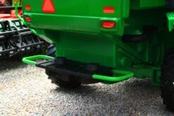 45674 Britains 'Prestige Collection' John Deere S780 Tracked Combine Harvester -Britains 45674BritainsJohnDeereS780TrackedCombineHarvesterIMAGE7